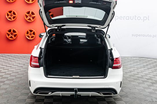 Mercedes Klasa C C 300 2.0  9G-TRONIC