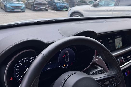 Alfa Romeo Stelvio Turbo Veloce Q4