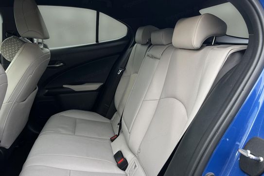 Lexus UX 200 Prestige 2WD