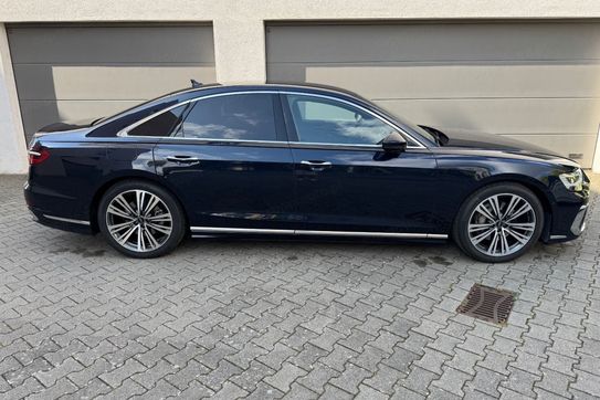 Audi A8 60 TFSI e quattro S line