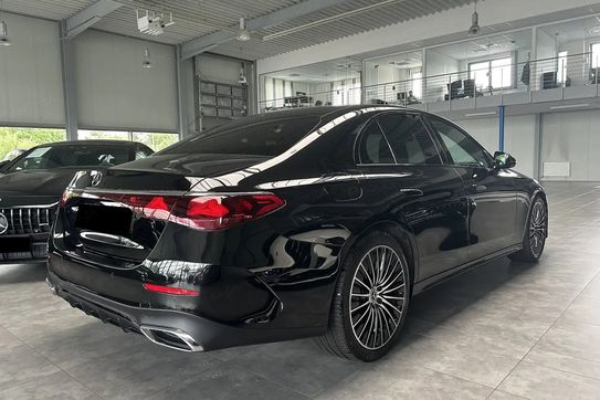 Mercedes Klasa E 220 d  4-Matic AMG
