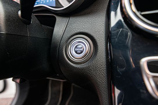 Mercedes Klasa C 180 Avantgarde