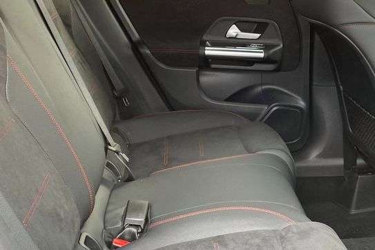 Mercedes GLA 200 AMG Line