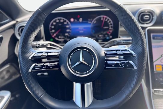 Mercedes Klasa C Kombi 300 e AMG Line