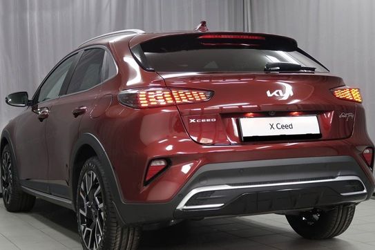 Kia XCeed 1.6 T-GDI Business Line DCT