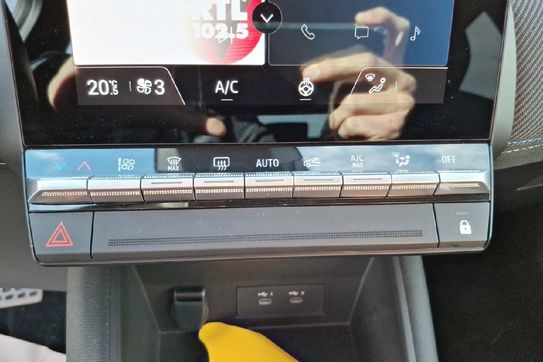 Renault Captur Esprit Alpine 1.6 E-Tech Hybrid AT