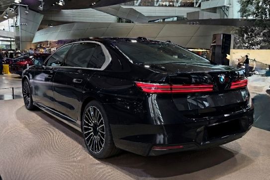 BMW Seria 7 740 xDrive