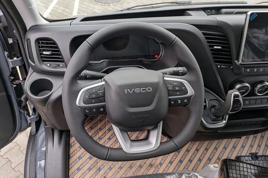 Iveco Daily 50C18 Hi-Matic Skrzynia Otwarta