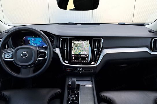 Volvo S60 B4 B Plus Dark