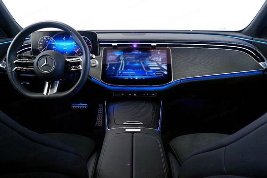 Mercedes Klasa E 220 d mHEV 4-Matic AMG 9G-Tronic