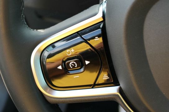 Volvo XC90 B5 D AWD Momentum