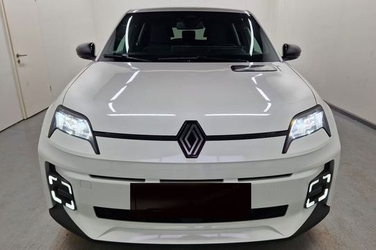 Renault 5 Urban Range Techno