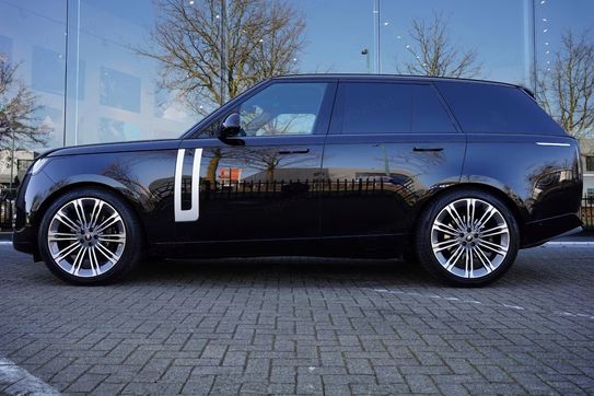 Land Rover Range Rover 4.4 V8 P530 Autobiography