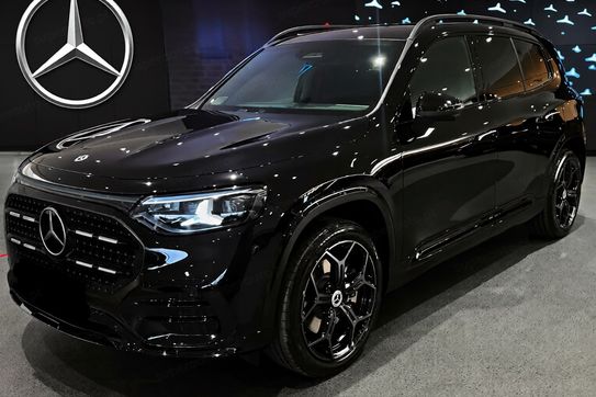 Mercedes GLB 200 AMG line