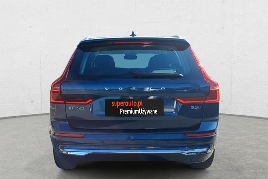 Volvo XC60 B5 B AWD Plus Bright aut