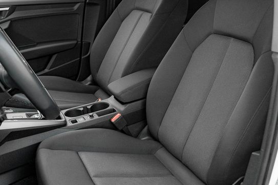 Audi A3 35 TFSI mHEV S tronic