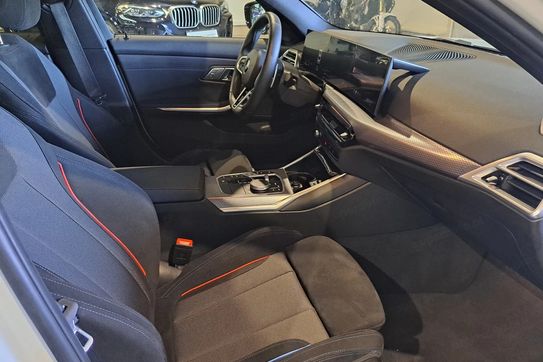 BMW Seria 3 320i M Sport