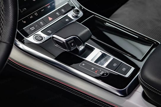 Audi Q8 50 TDI mHEV quattro Tiptronic