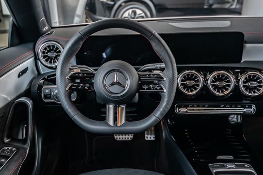 Mercedes CLA 200 AMG Line Shooting Brake