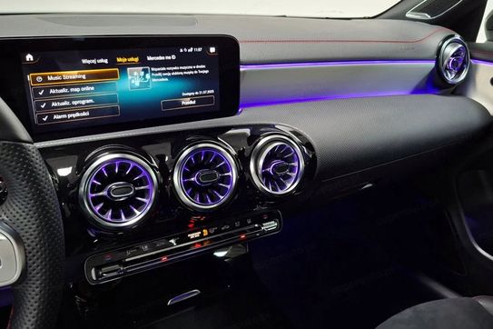 Mercedes CLA Shooting Brake 250 e AMG Line