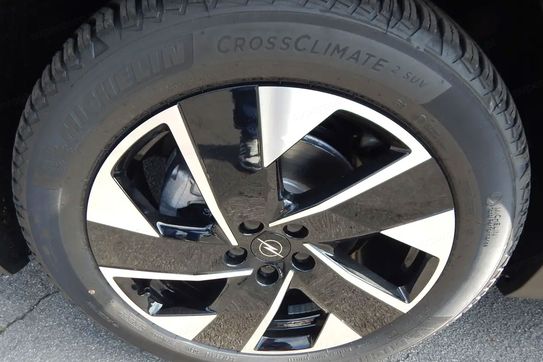 Opel Grandland X Edition eDTC6 1.2 Turbo mHEV