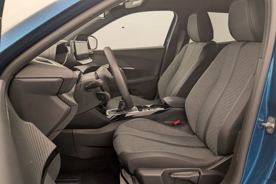 Peugeot 2008 ALLURE 1.2 PureTech