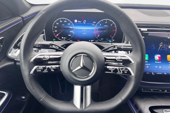 Mercedes Klasa E 220 d mHEV 4-Matic AMG 9G-Tronic
