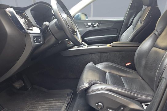 Volvo XC60 B5 B AWD Inscription