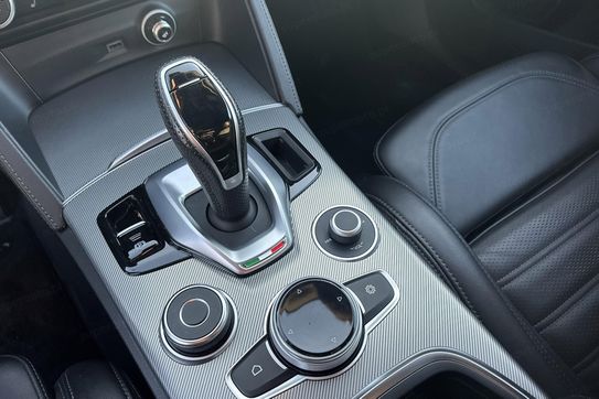 Alfa Romeo Stelvio Veloce 2.0 Turbo  Q4 aut