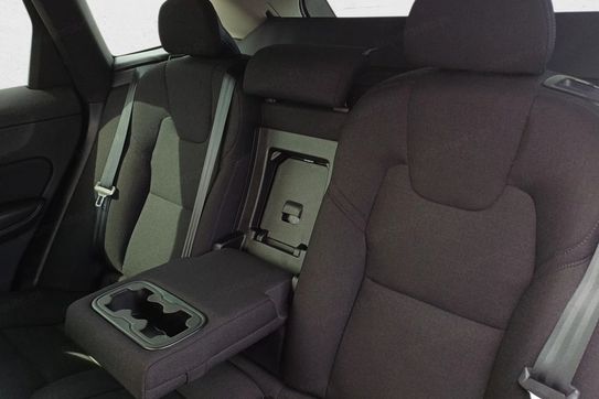 Volvo XC60 B4 D Momentum Pro