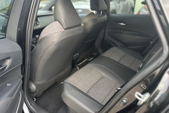 Toyota Corolla 1.8 Hybrid Style