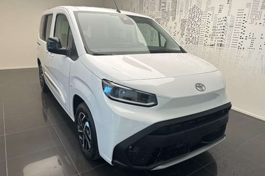 Toyota Proace City Verso Family L1H1 8AT