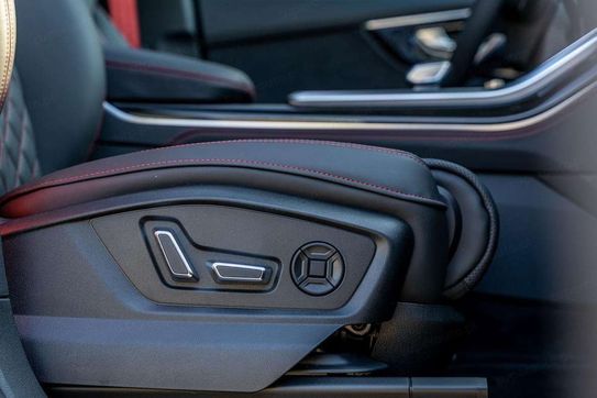 Audi Q8 50 TDI quattro