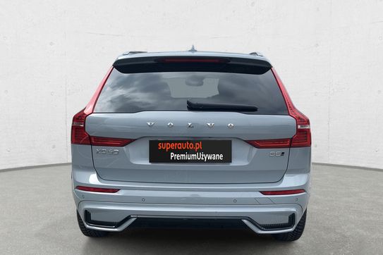 Volvo XC60 B5 B AWD Plus Dark aut