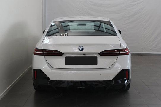 BMW i5 eDrive40 M Sport