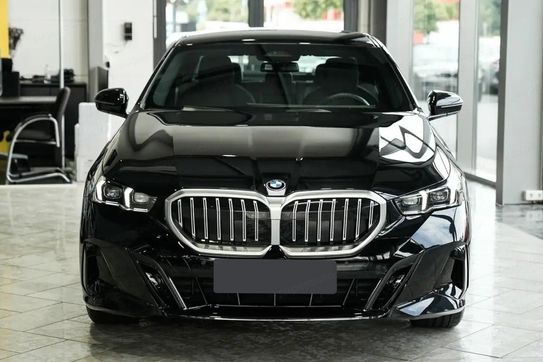 BMW Seria 5 520i M Sport