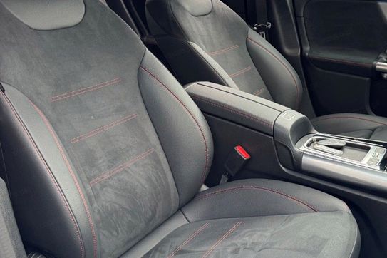 Mercedes GLA 200 AMG Line