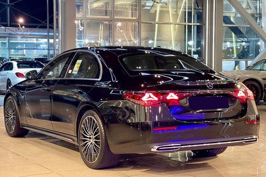 Mercedes Klasa E 220 d 4-Matic Exclusive