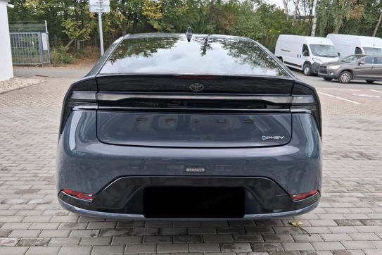 Toyota Prius Prestige 2.0 Hybrid Plug-in