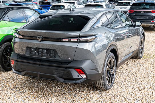 Peugeot 408 Allure e-DCS 1.2 mHEV