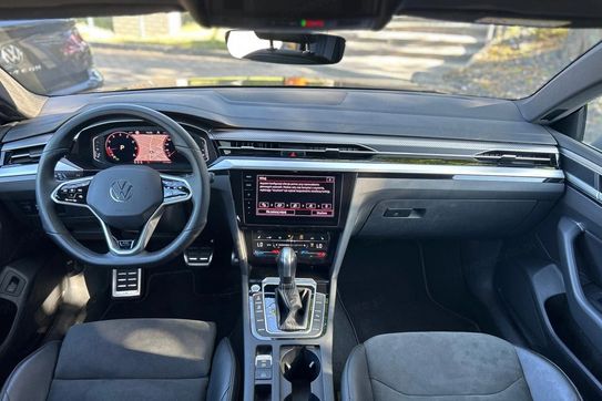 Volkswagen Arteon 2.0 TSI R-Line DSG