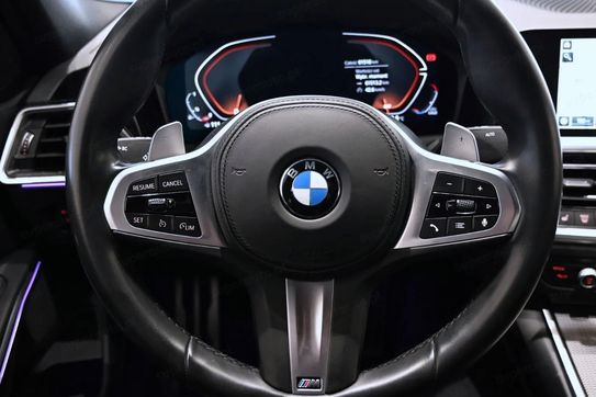 BMW Seria 3 330i xDrive M Sport sport-aut