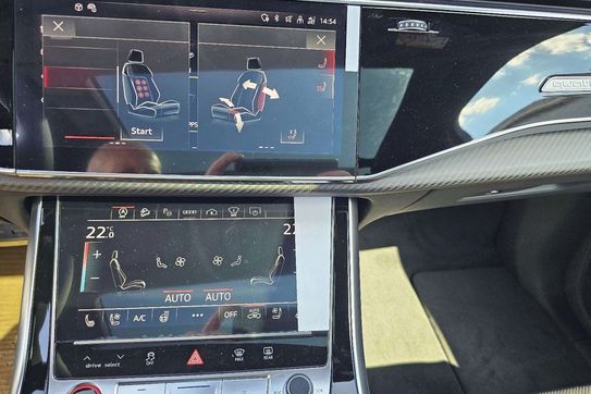 Audi Q7 SQ7 TFSI quattro