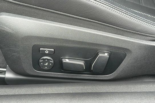 BMW Seria 4 420d xDrive mHEV M Sport aut