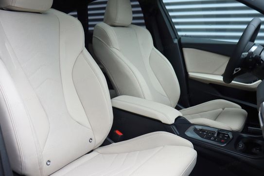 BMW Seria 2 Gran Coupe 220
