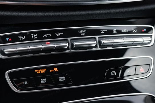 Mercedes Klasa E Kombi 300 de 4MATIC Avantgarde