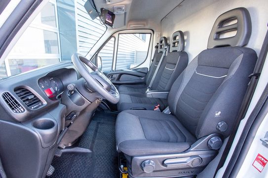 Iveco Daily 35S16 L4H3 18m3