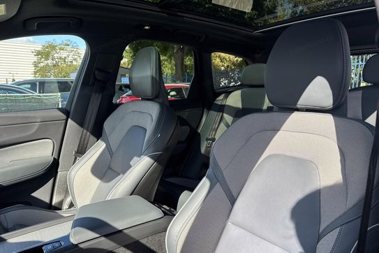Volvo XC60 B4 B R-Design
