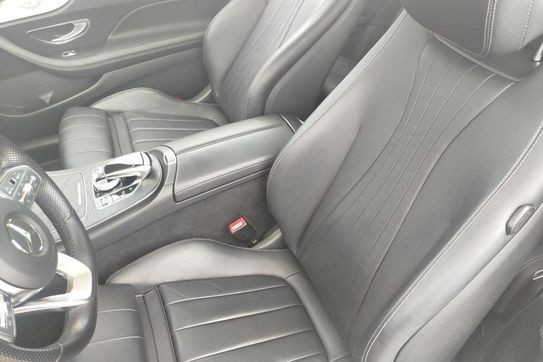 Mercedes E Klasa Coupe 220 d 4MATIC AMG Line