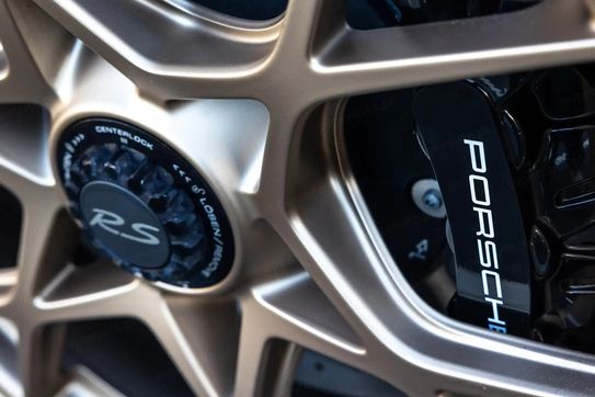 Porsche Cayman 718 GT4 RS